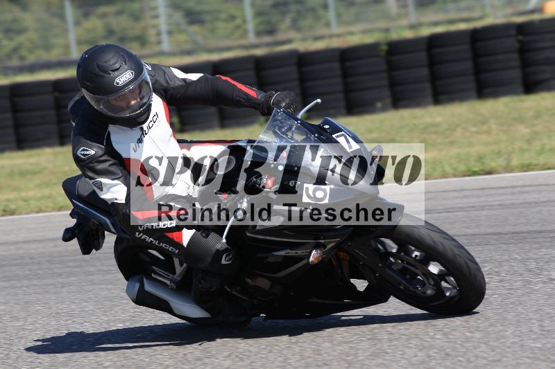 Archiv-2025/48 25.08.2025 Cornu Master School ADR/blau-bleu/67